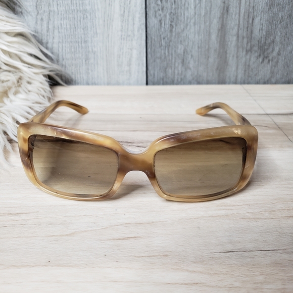 MIU MIU - Sunglasses - Picture 4 of 15